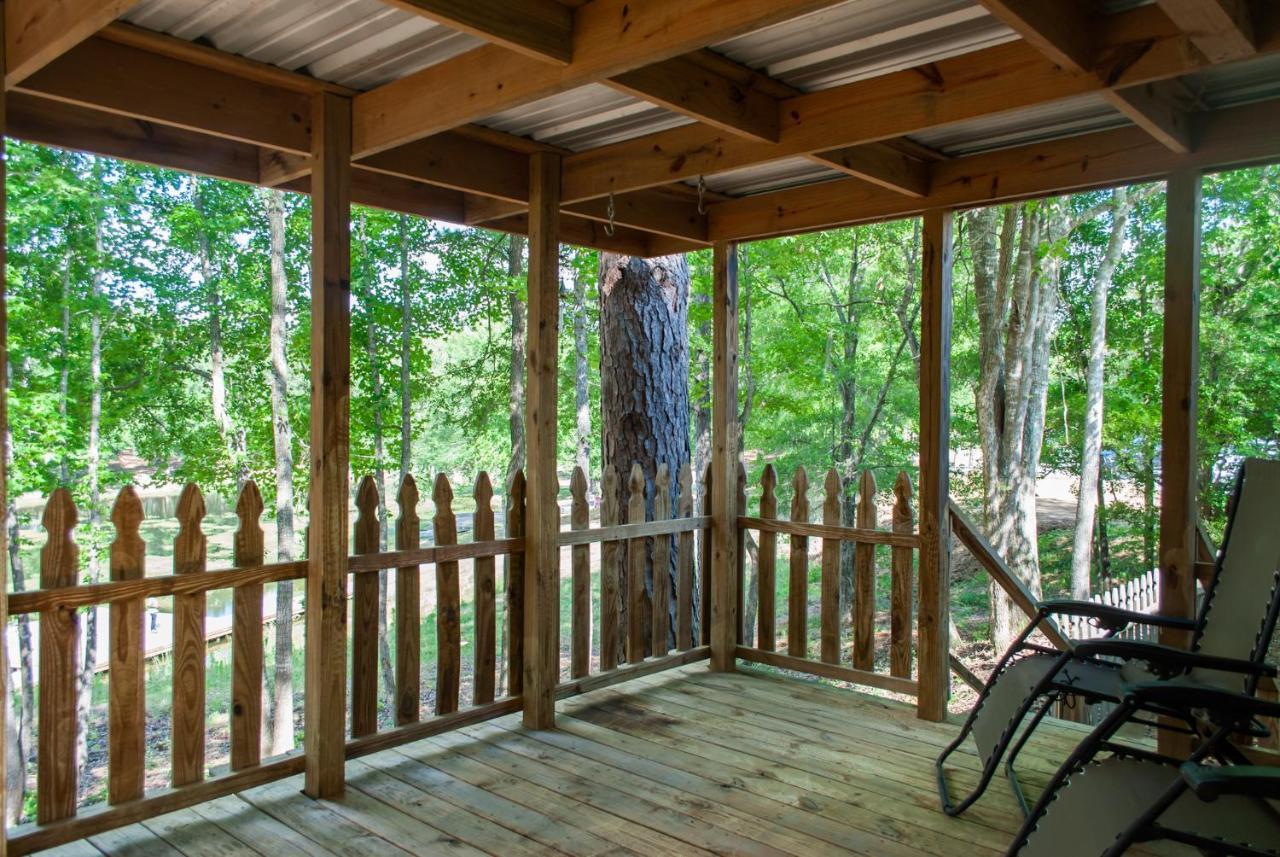 Kick Back Ranch Hotel Ramer Exterior photo