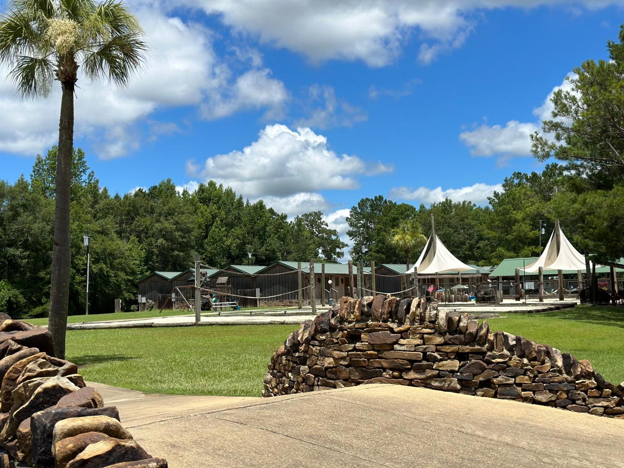 Kick Back Ranch Hotel Ramer Exterior photo